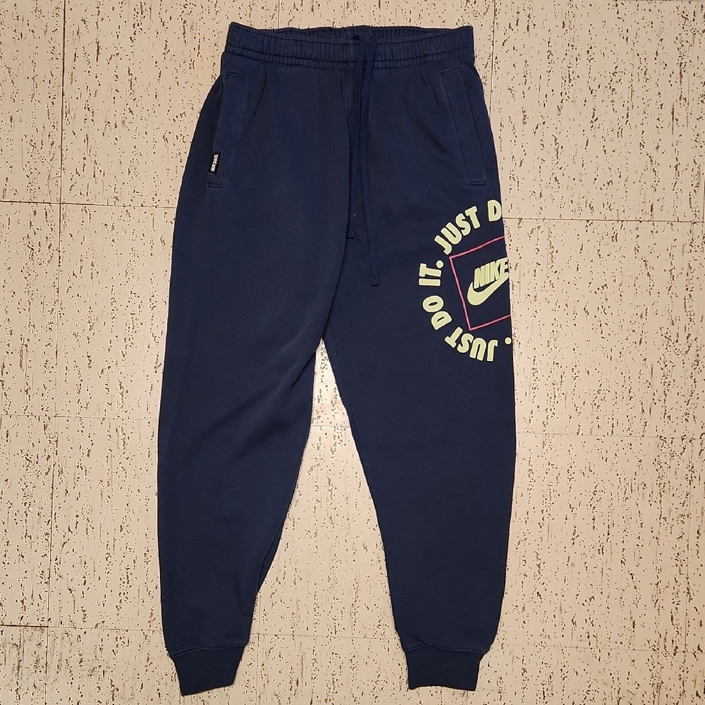 Nike Just Do It Multi Spellout Neon Big Logo Baggy Fit Jogger Sweatpants